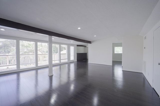 1419 Chestnut Ridge Road, Houston, TX 77339