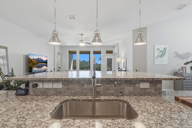 11534 Escancena, San Antonio, TX 78253