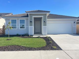 16209 West Sunset Ave, Kerman, CA 93630