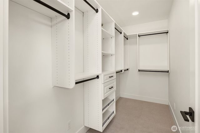 4421 2nd Avenue NE, Seattle, WA 98105