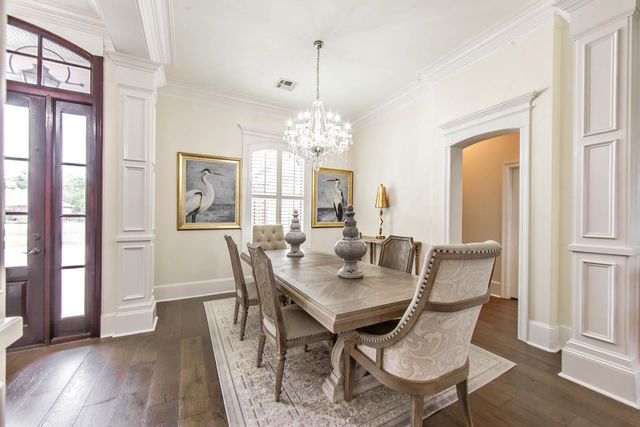 2884 Quiet Oak Place, Houma, LA 70360