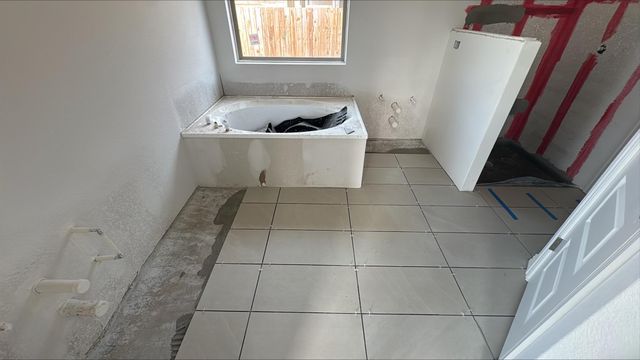 111 Mango CIR, Buda, TX 78610