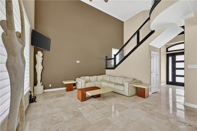 3305 Crystal Falls Avenue, Edinburg, TX 78539