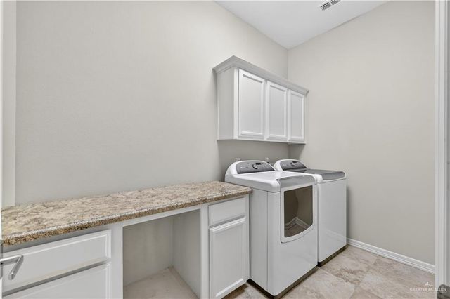 3305 Crystal Falls Avenue, Edinburg, TX 78539