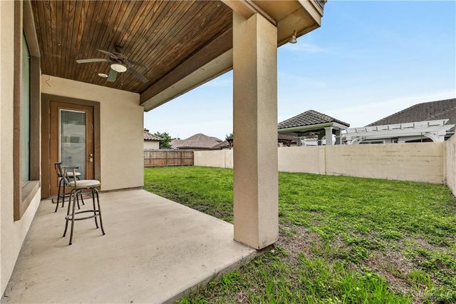 3305 Crystal Falls Avenue, Edinburg, TX 78539