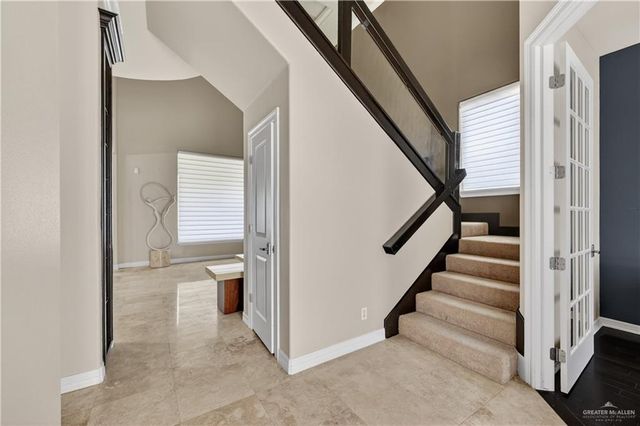 3305 Crystal Falls Avenue, Edinburg, TX 78539
