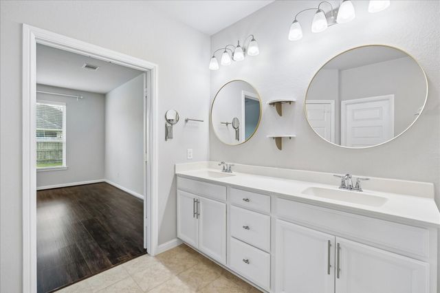 3830 Fleetwood Falls Lane, Spring, TX 77386