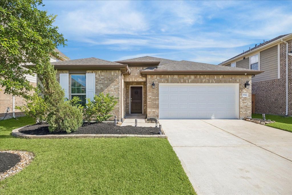 3830 Fleetwood Falls Lane, Spring, TX 77386