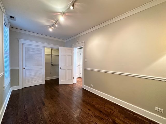 3614 N Bosworth Avenue 1R, Chicago, IL 60613