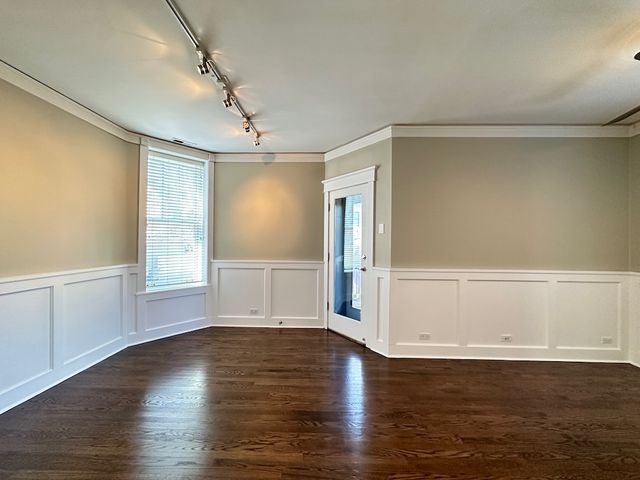 3614 N Bosworth Avenue 1R, Chicago, IL 60613