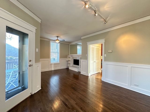 3614 N Bosworth Avenue 1R, Chicago, IL 60613