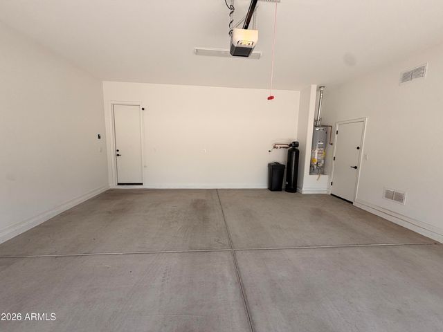 1926 W HOLDEN Drive, Phoenix, AZ 85085