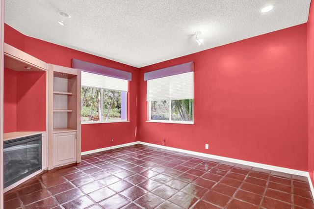 2571 Marseille Drive, Palm Beach Gardens, FL 33410