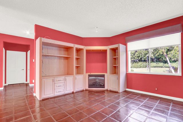 2571 Marseille Drive, Palm Beach Gardens, FL 33410