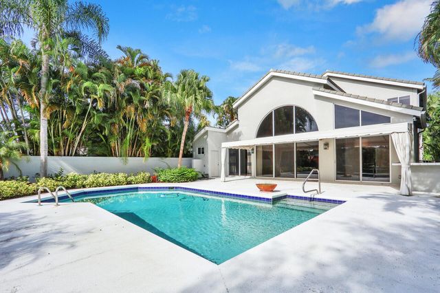 2571 Marseille Drive, Palm Beach Gardens, FL 33410