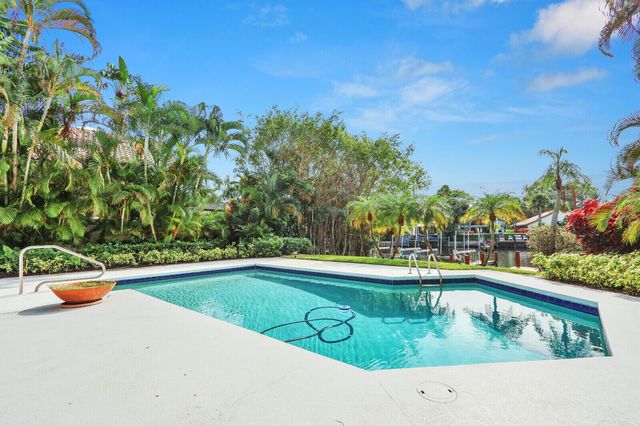 2571 Marseille Drive, Palm Beach Gardens, FL 33410