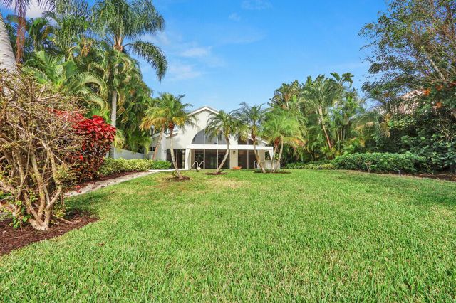 2571 Marseille Drive, Palm Beach Gardens, FL 33410