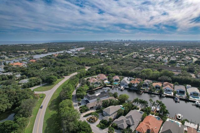 2571 Marseille Drive, Palm Beach Gardens, FL 33410