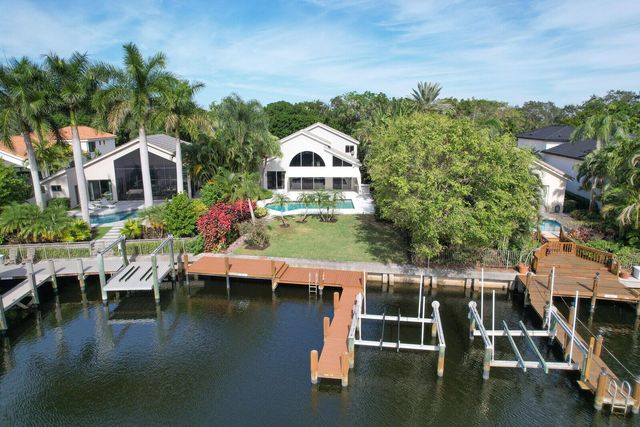 2571 Marseille Drive, Palm Beach Gardens, FL 33410