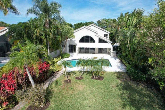 2571 Marseille Drive, Palm Beach Gardens, FL 33410