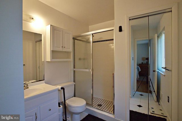 1450 GREENMONT CT, Reston, VA 20190