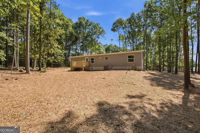 909 Smith Loop Road, Demorest, GA 30535