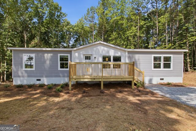 909 Smith Loop Road, Demorest, GA 30535