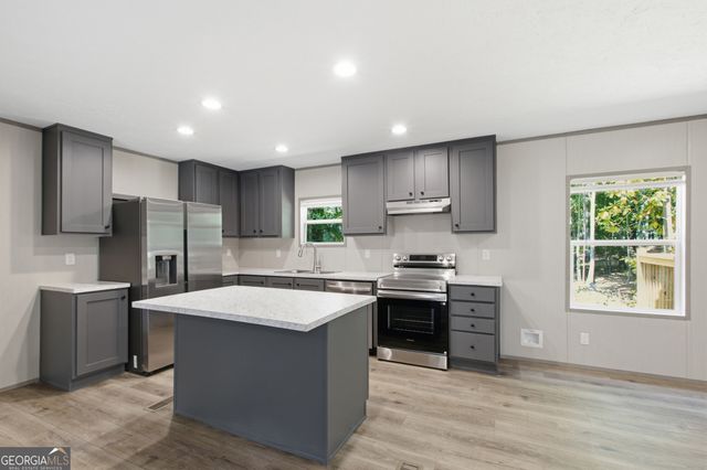 909 Smith Loop Road, Demorest, GA 30535