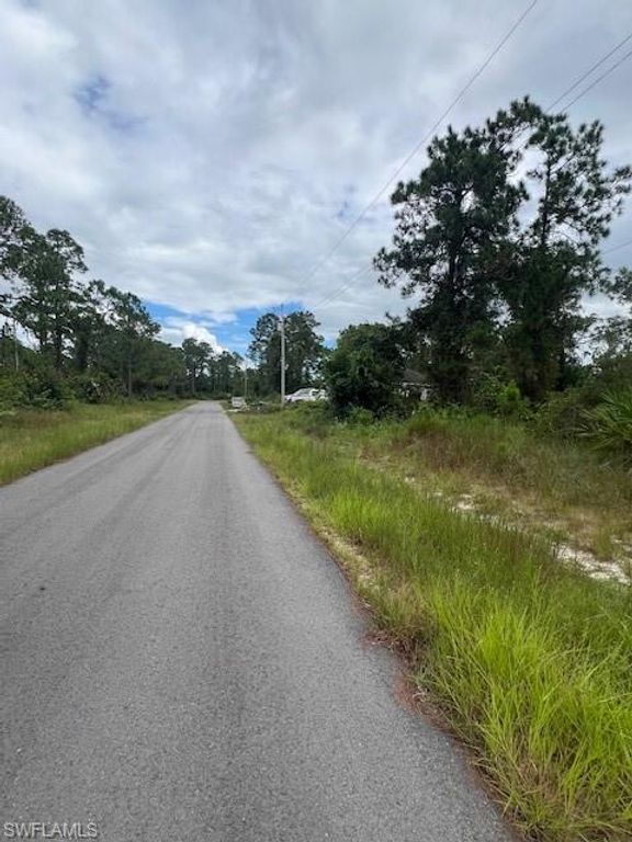 850 Calais ST E, LEHIGH ACRES, FL 33974 — photo 2