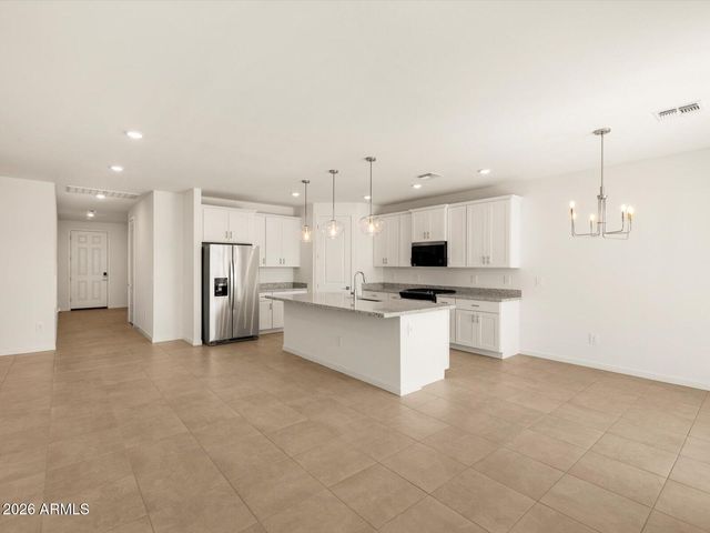 37376 W SAN ILDEFANSO Avenue, Maricopa, AZ 85138