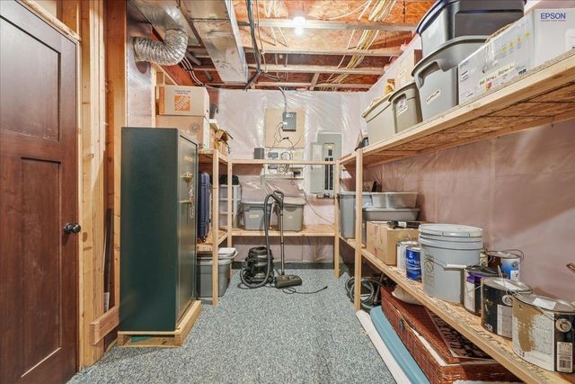 925 Sadie's Lane, Hudson, WI 54016