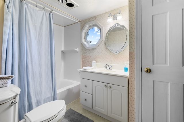 664 Wareham Street, Middleboro, MA 02346