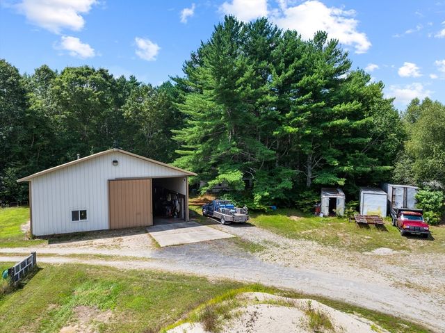 664 Wareham Street, Middleboro, MA 02346