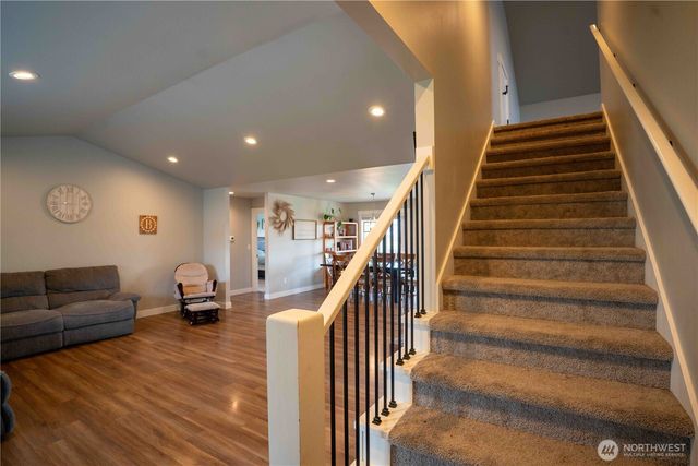 413 Cornerstone Drive, Sumas, WA 98295