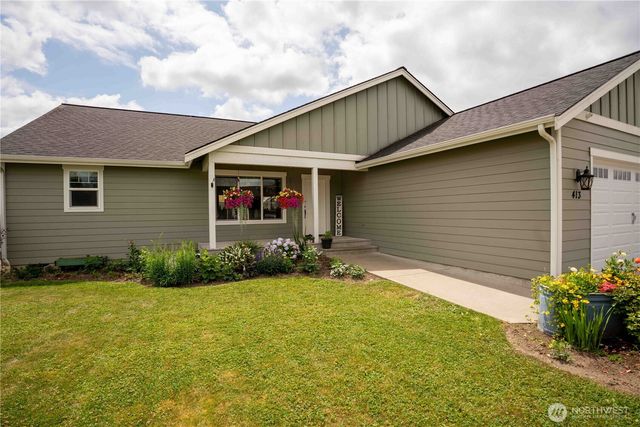 413 Cornerstone Drive, Sumas, WA 98295