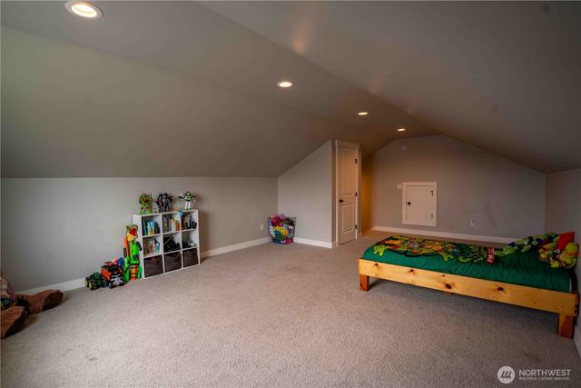 413 Cornerstone Drive, Sumas, WA 98295
