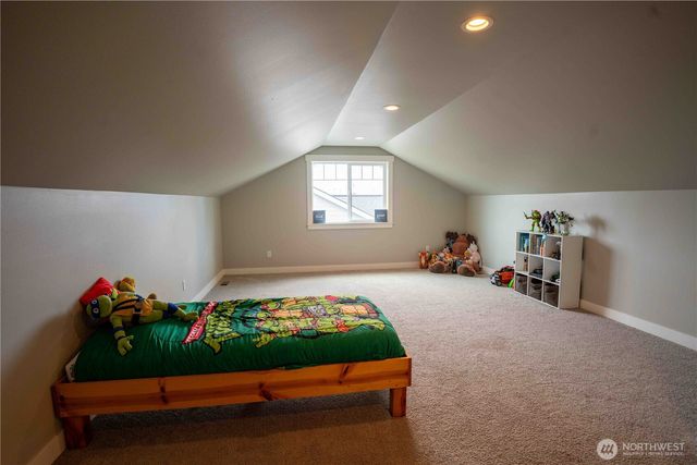 413 Cornerstone Drive, Sumas, WA 98295