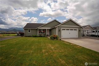 413 Cornerstone Drive, Sumas, WA 98295