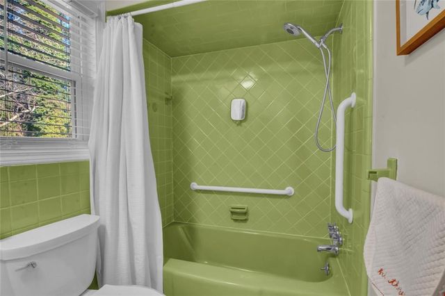 3155 Hogan SW Road, Atlanta, GA 30331