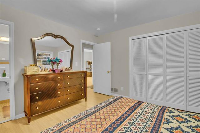 3155 Hogan SW Road, Atlanta, GA 30331