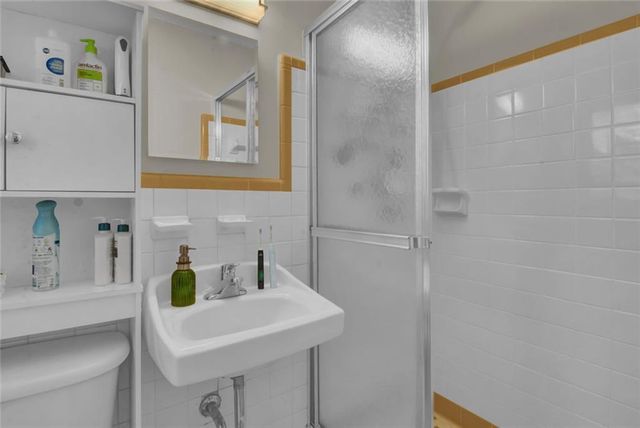 3155 Hogan SW Road, Atlanta, GA 30331