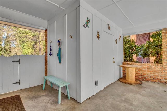 3155 Hogan SW Road, Atlanta, GA 30331