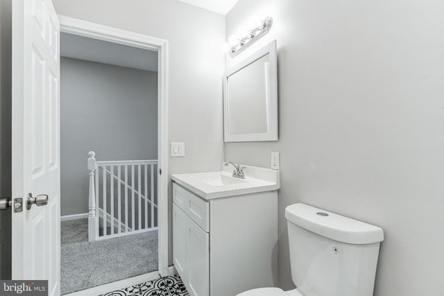 5816 PINE ST, Philadelphia, PA 19143