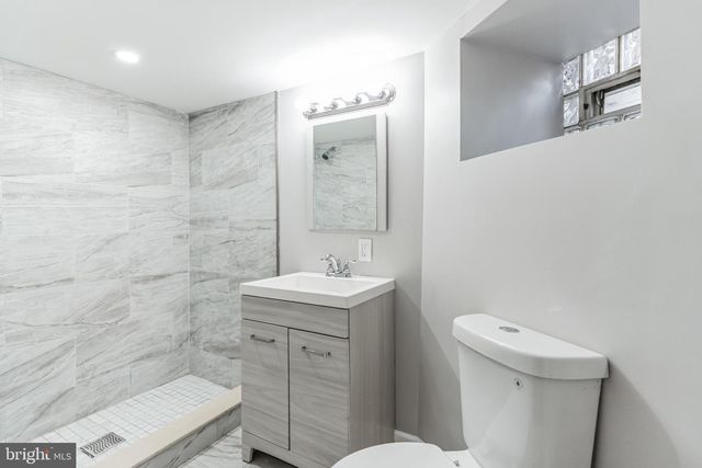 5816 PINE ST, Philadelphia, PA 19143