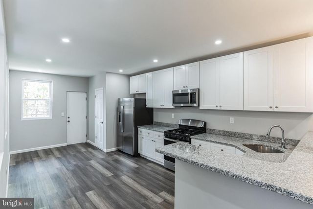 5816 PINE ST, Philadelphia, PA 19143