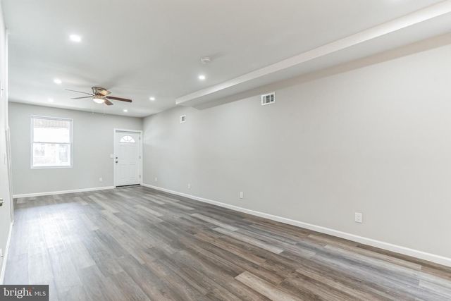 5816 PINE ST, Philadelphia, PA 19143