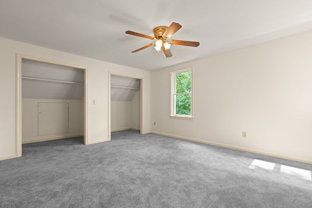 18 Great Meadow Dr, Carver, MA 02330