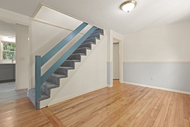 18 Great Meadow Dr, Carver, MA 02330