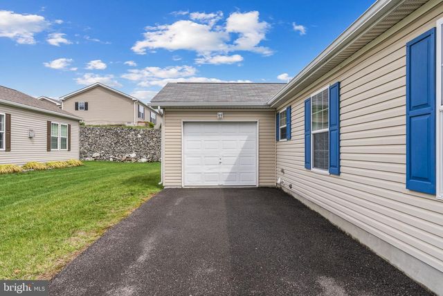 86 WESTIN ROAD, Douglassville, PA 19518