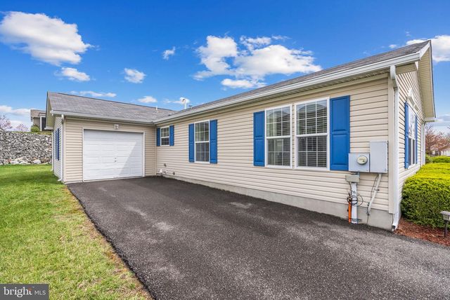 86 WESTIN ROAD, Douglassville, PA 19518